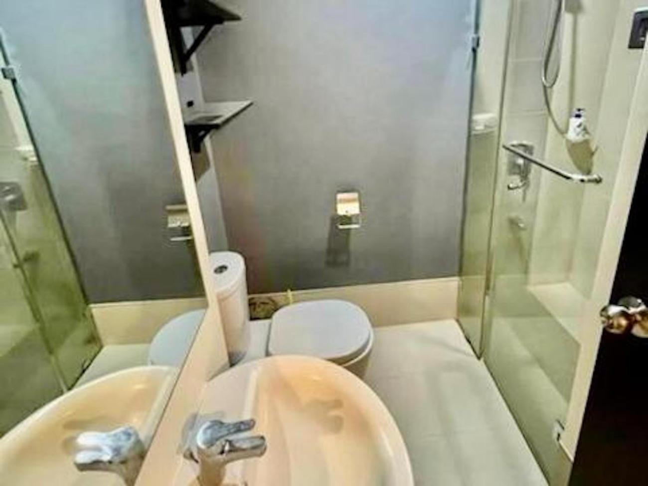 Abreeza Studio Suite 2321 - Pool, Wifi, City View, Washer, Ac, Netflix, Mall Davao City Kültér fotó