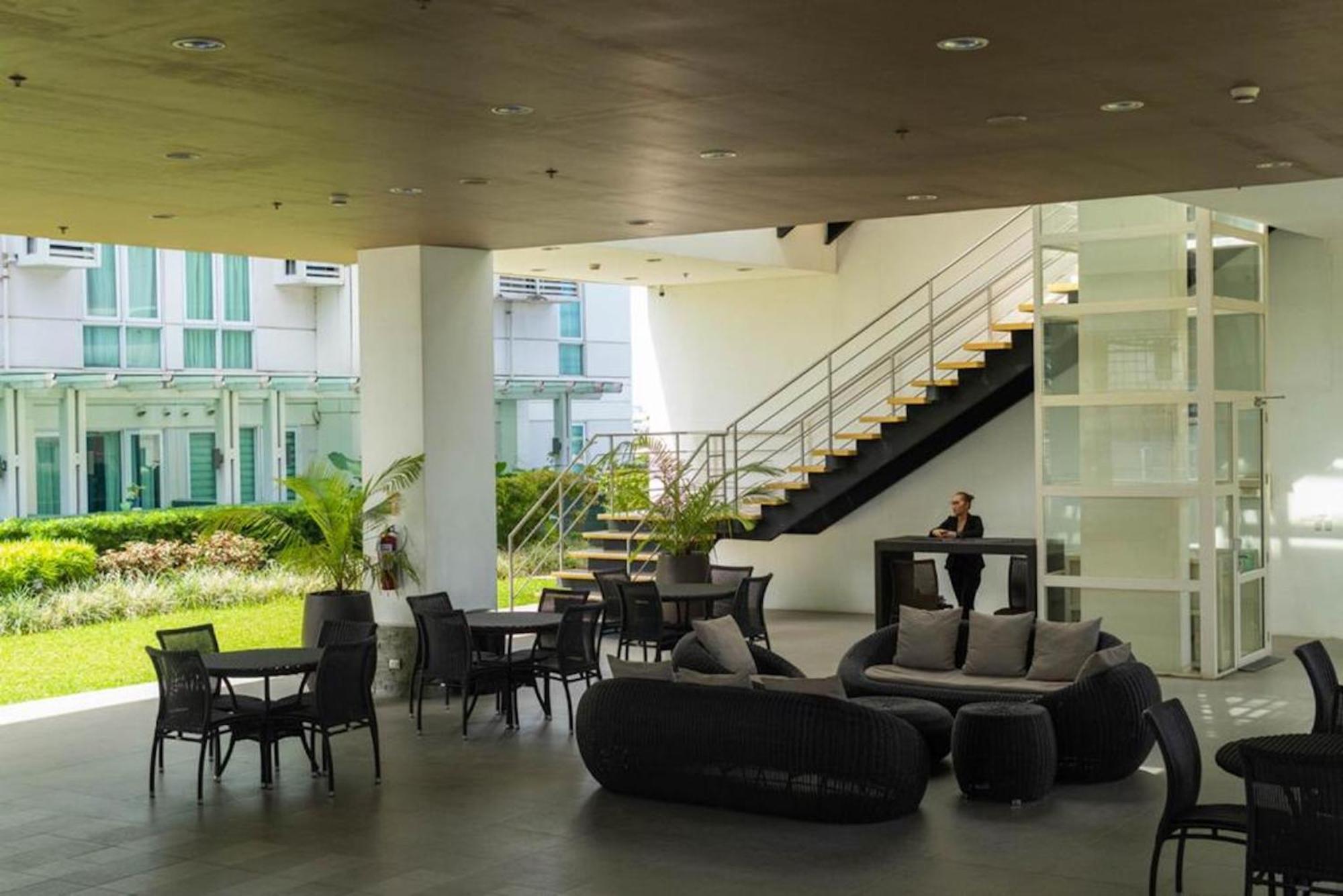 Abreeza Studio Suite 2321 - Pool, Wifi, City View, Washer, Ac, Netflix, Mall Davao City Kültér fotó